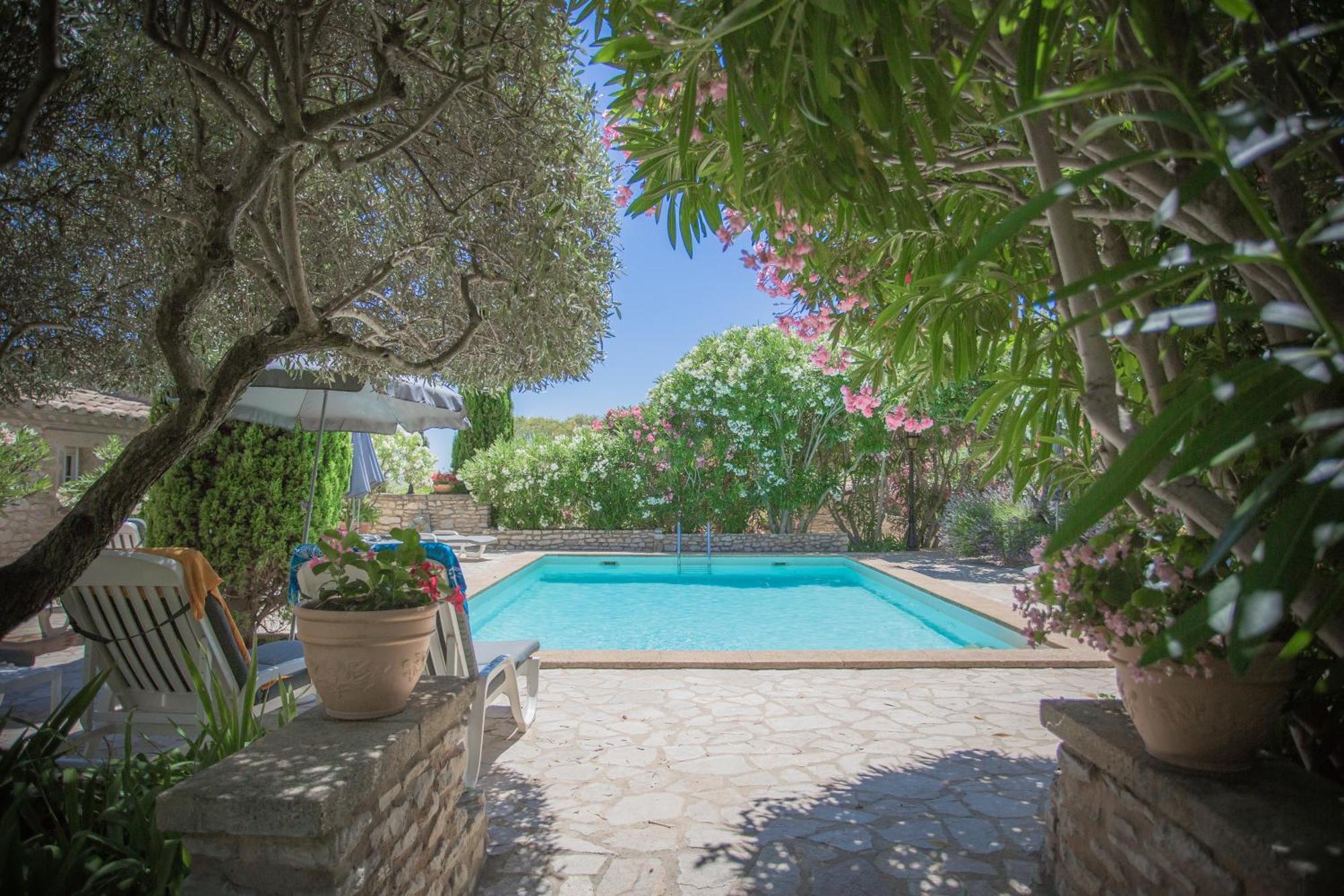 L'Enclos Des Lauriers Roses Cabrieres  ภายนอก รูปภาพ